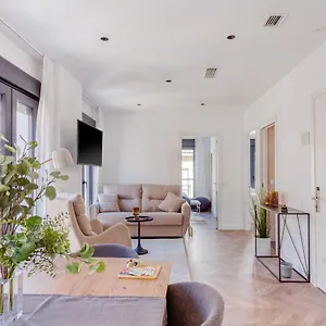 Limehome Calle Ancha Del Carmen - Digital Access 말라가
